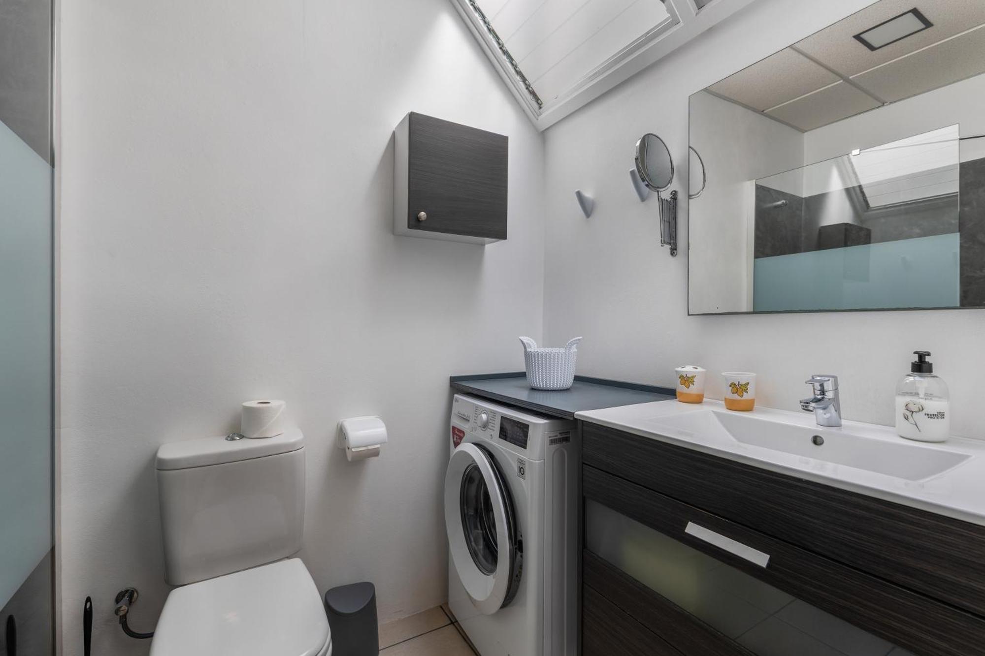 Apartamento Rose Cala Blanca (Menorca) Bagian luar foto